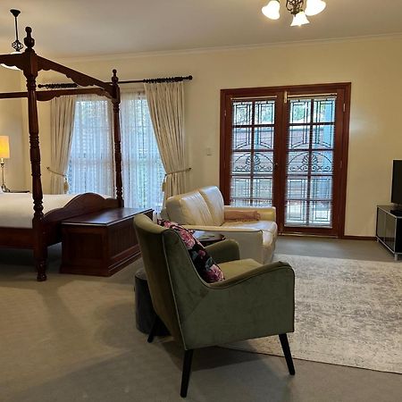 Wine And Roses Bed And Breakfast Adelaide Luaran gambar