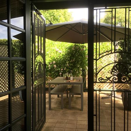 Wine And Roses Bed And Breakfast Adelaide Luaran gambar